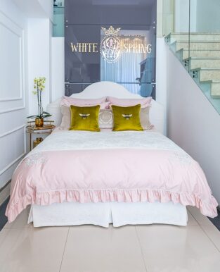 Luxury Bed Linens “Flowers”
