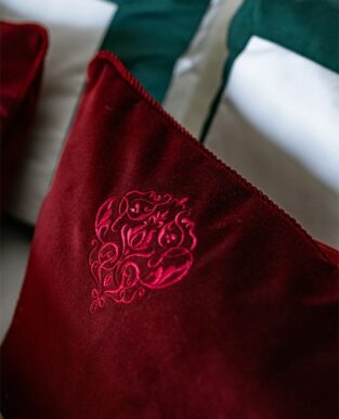 Decorative pillow “Burgundy”